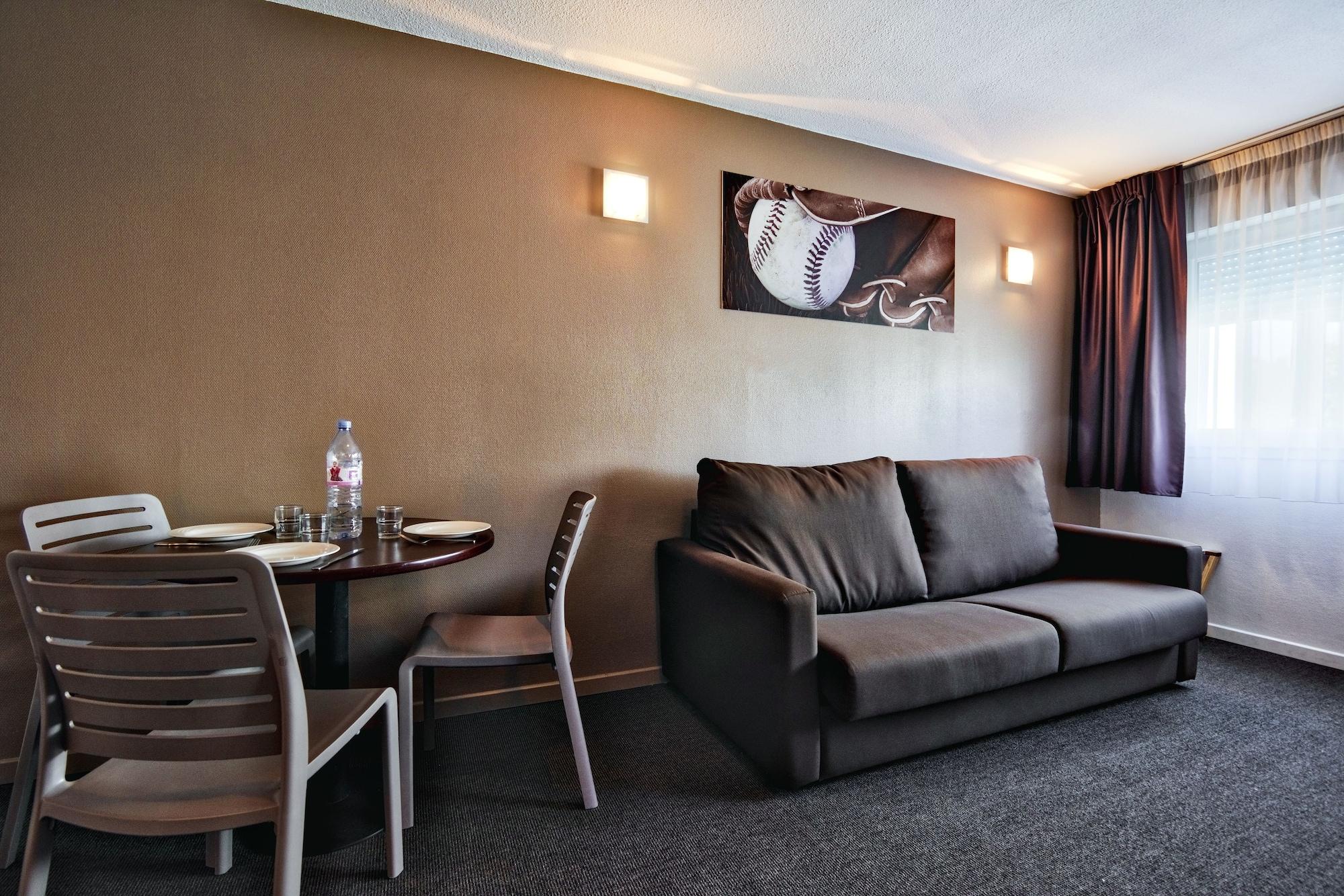 Comfort Aparthotel Les Hauts D'Annecy Exterior foto