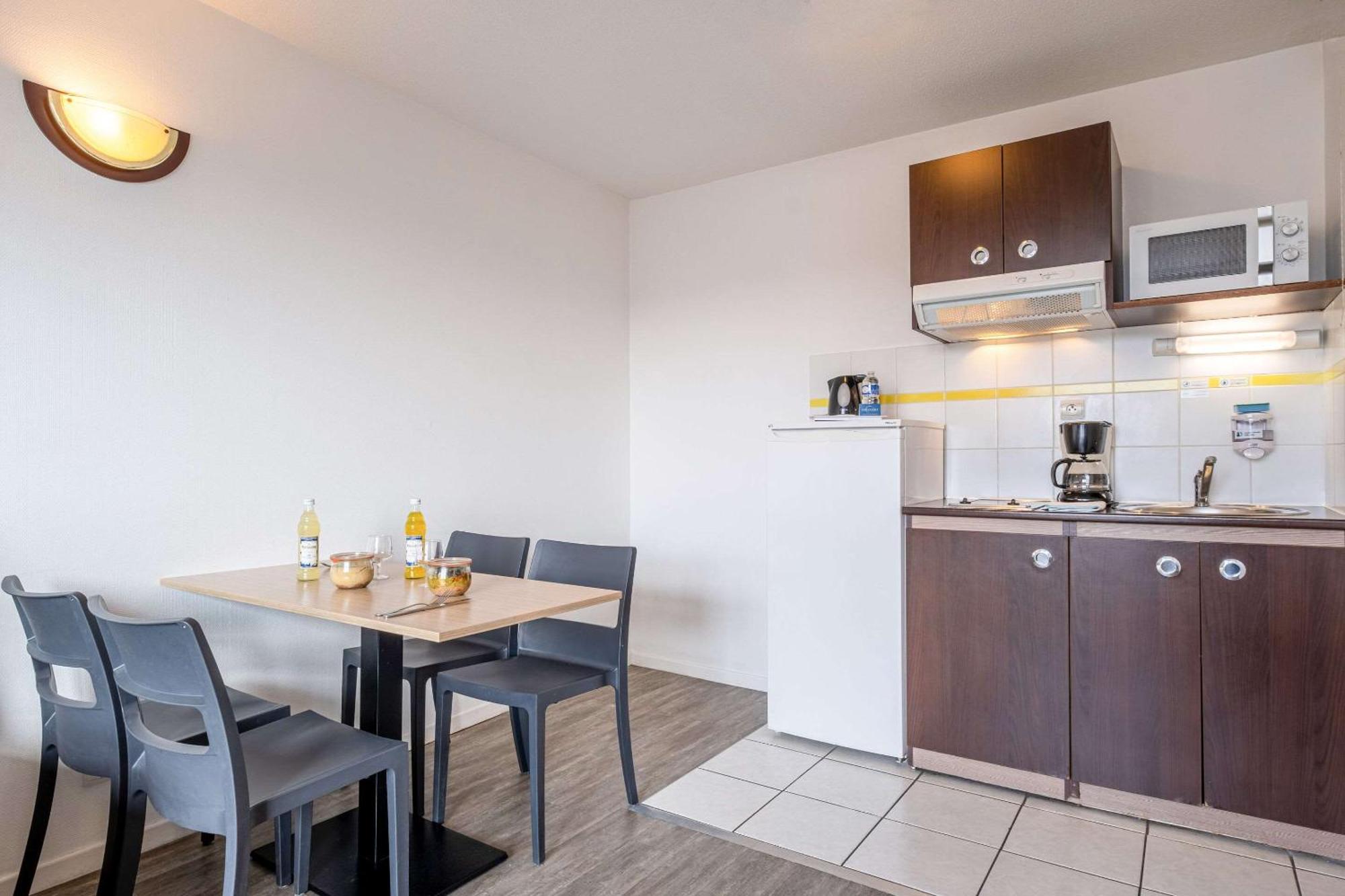 Comfort Aparthotel Les Hauts D'Annecy Exterior foto