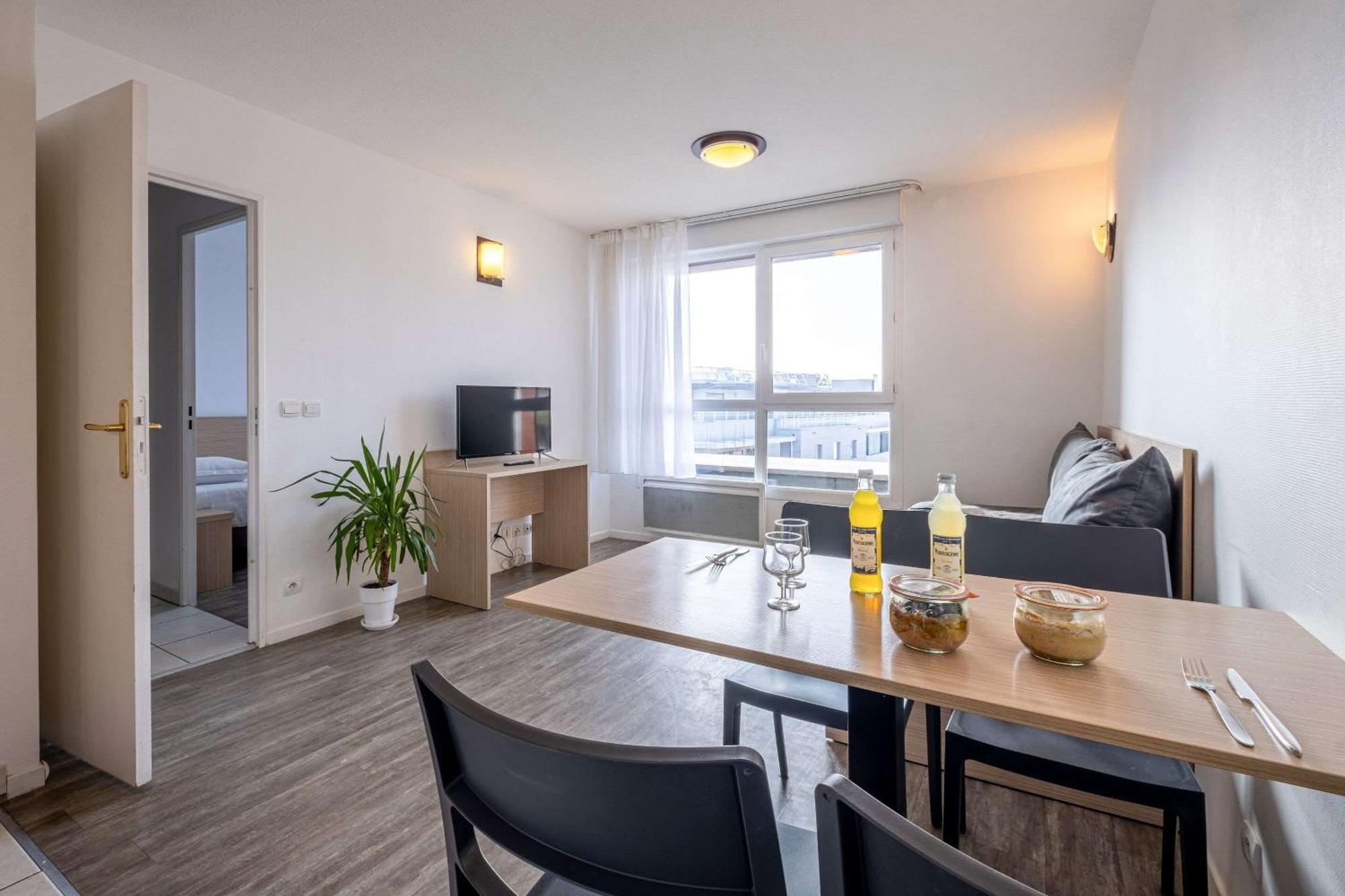 Comfort Aparthotel Les Hauts D'Annecy Exterior foto